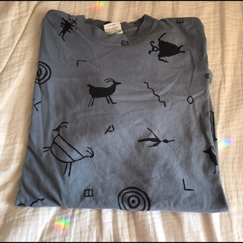 Cave man drawings men’s t shirt